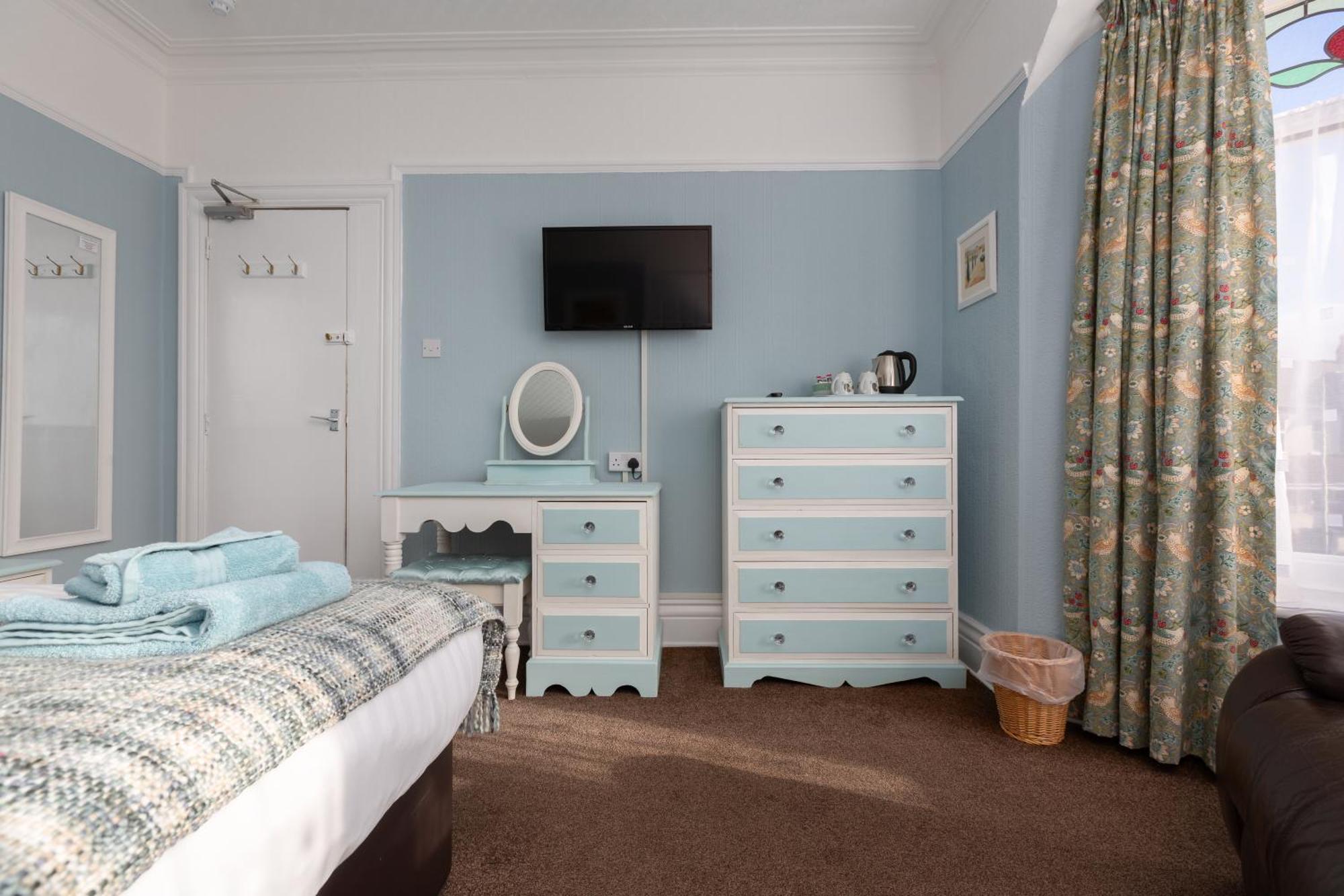 The Beechcliffe Hotel - Over 35'S Only Blackpool Zewnętrze zdjęcie